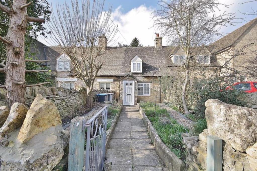 Remarkable Cotswolds 1 Bedroom Cottage In Finstock Exterior photo